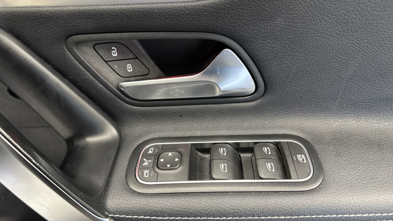 Mercedes-Benz CLA 250e AMG Line Premium + Night Ed 4dr Tip Auto Saloon